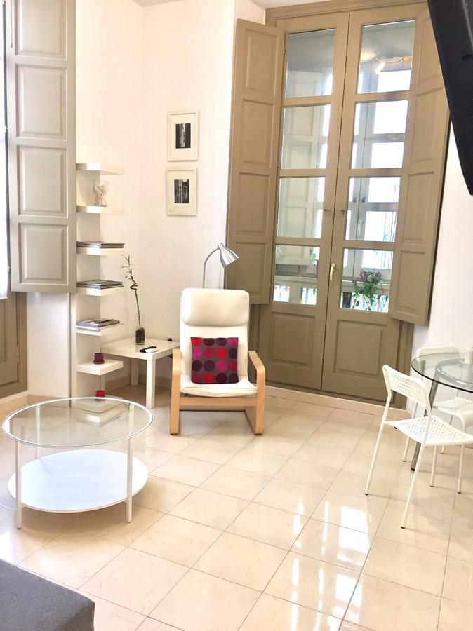 Malama Apartamentos Turisticos Málaga Eksteriør billede