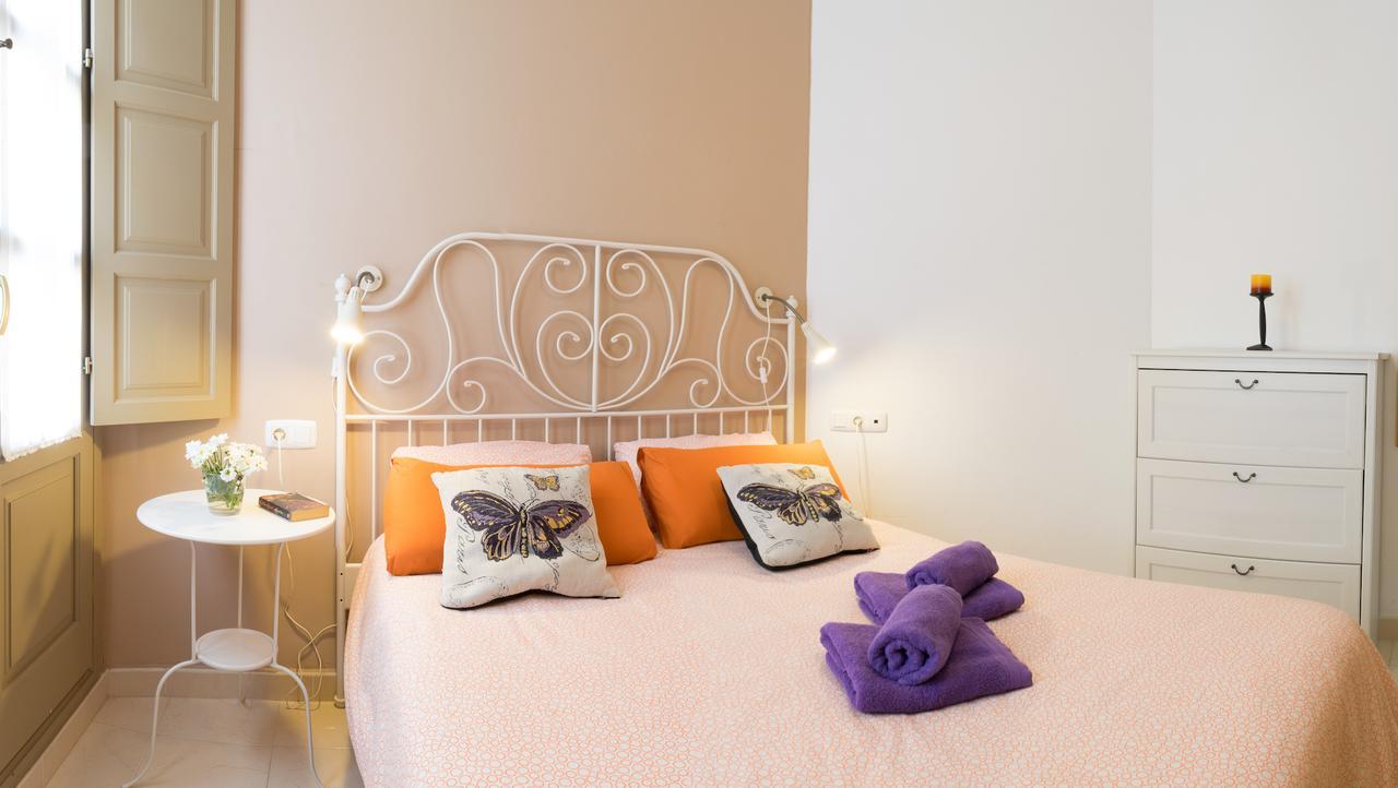 Malama Apartamentos Turisticos Málaga Eksteriør billede