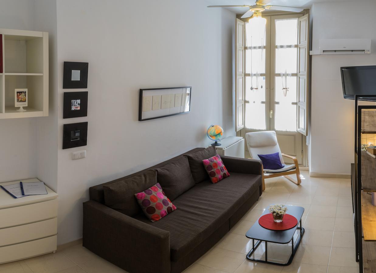 Malama Apartamentos Turisticos Málaga Eksteriør billede